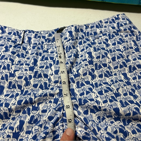 Talbots Blue Bermuda Shorts with Elephants size 6P - Picture 6 of 8